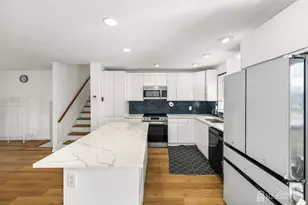 6 Chalmers Rd, East Brunswick Township, NJ 08816 - Photo 10