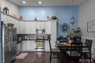 9 Ruby Ct, Franklin Township, NJ 08823 - Photo 6