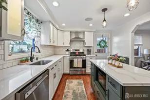 38 Ocean Blvd, Old Bridge Township, NJ 07735 - Photo 14