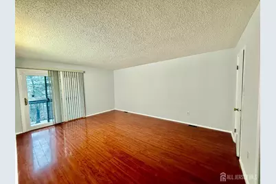 1404 Edison Glen Terrace, Edison, NJ 08837 - Photo 8