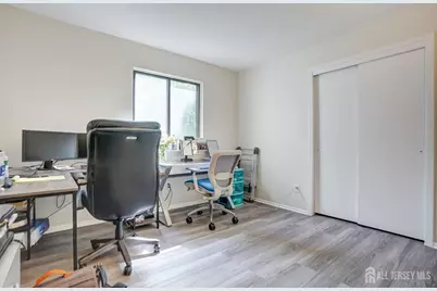 165 NE Essex Avenue #110, Metuchen, NJ 08840 - Photo 12