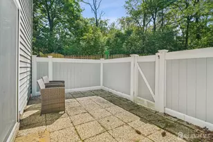165 NE Essex Ave, Metuchen, NJ 08840 - Photo 6