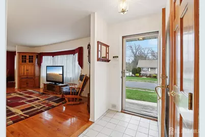 37 Dale Drive, Edison, NJ 08820 - Photo 4