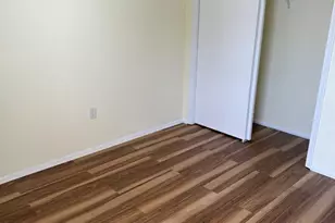 813 Plymouth Rd, North Brunswick Township, NJ 08902 - Photo 12