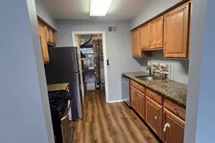 7 Foxtail Ln, South Brunswick Township, NJ 08852 - Photo 4