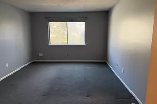 7 Foxtail Ln, South Brunswick Township, NJ 08852 - Photo 8