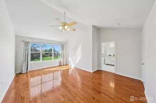 304 Heskers Ct, South Brunswick Township, NJ 08852 - Photo 8