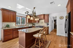 15 Cherokee Rd, East Brunswick Township, NJ 08816 - Photo 14