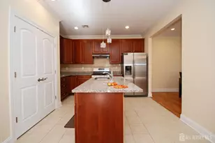 32 Cinder Rd, Edison, NJ 08820 - Photo 10