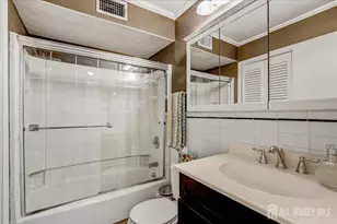 5 Chelsea Ct, Sayreville, NJ 08859 - Photo 22