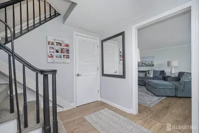 22 Meyer Road, Edison, NJ 08817 - Photo 4
