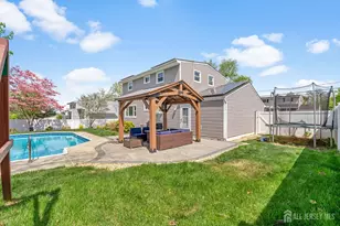 19 Tulip Dr, Old Bridge Township, NJ 08857 - Photo 40