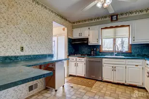 1 S Shore Blvd, Monroe Township, NJ 08831 - Photo 8