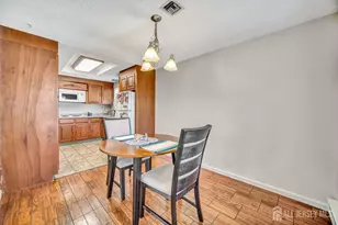 312 Sharon Way, Monroe Township, NJ 08831 - Photo 8