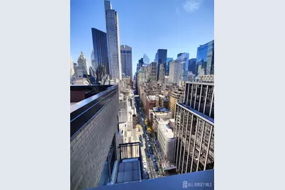 77 W 55th Street #15H, New York, NY 10019 - Photo 16