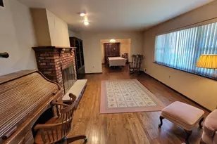 14 Perry Ave, Monroe Township, NJ 08831 - Photo 14