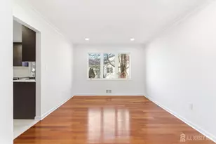 16 McKinley St, Edison, NJ 08820 - Photo 14