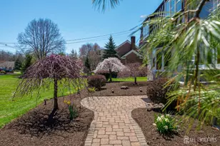 262 Skyline Dr, Long Hill, NJ 07946 - Photo 14