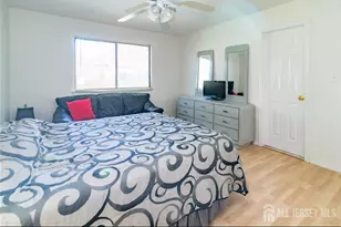 175 Penn Ct, Old Bridge Township, NJ 07747 - Photo 6