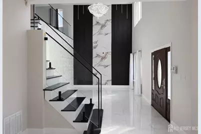 618 Lee Street, Perth Amboy, NJ 08861 - Photo 4