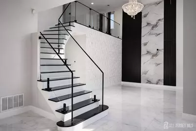 618 Lee Street, Perth Amboy, NJ 08861 - Photo 2