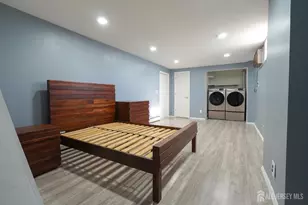 733 Cricket Ln, Woodbridge Township, NJ 07095 - Photo 16