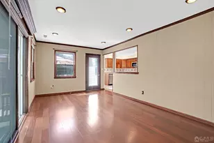 8 Farrington St, Edison, NJ 08820 - Photo 10