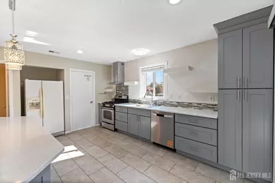 496 Westgate Drive, Edison, NJ 08820 - Photo 18