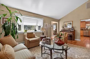 39 Canterbury Rd, East Brunswick Township, NJ 08816 - Photo 10