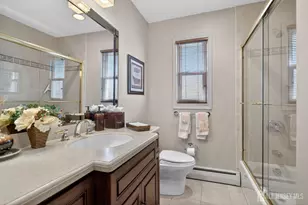 39 Canterbury Rd, East Brunswick Township, NJ 08816 - Photo 18