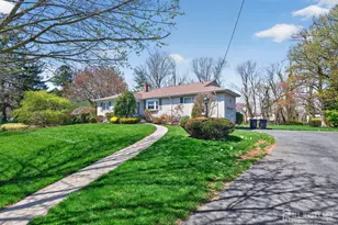 39 Canterbury Rd, East Brunswick Township, NJ 08816 - Photo 32