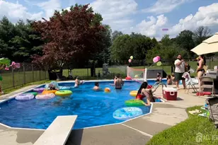 2 Groendyke Cir, Millstone Township, NJ 08535 - Photo 20