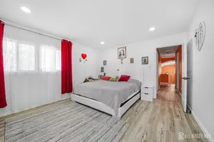 292 Summerhill Rd, East Brunswick Township, NJ 08816 - Photo 24