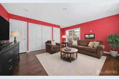 292 Summerhill Road, East Brunswick Township, NJ 08816 - Photo 14