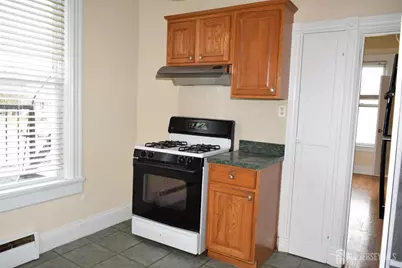 73-75 Woodbridge Avenue #4, Sewaren, NJ 07077 - Photo 4