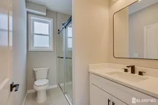 7 Vale St, Edison, NJ 08817 - Photo 44