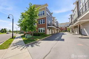 60 Audley St, North Brunswick Township, NJ 08902 - Photo 4