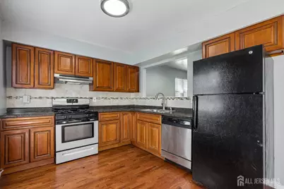 577 Berlant Avenue, Roselle, NJ 07203 - Photo 8