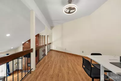 197 Westgate Drive, Edison, NJ 08820 - Photo 18