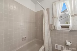 1177 Aaron Rd, North Brunswick Township, NJ 08902 - Photo 38