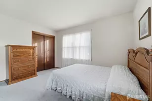 1177 Aaron Rd, North Brunswick Township, NJ 08902 - Photo 36
