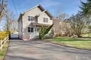 29 Tower Rd, Edison, NJ 08820 - Photo 2