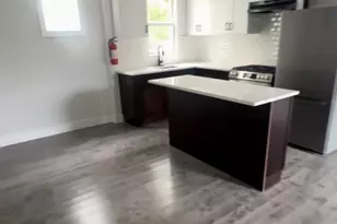 21 Oak St, East Orange, NJ 07018 - Photo 6