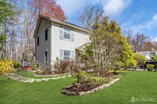 90 Bear Brook Rd, Princeton, NJ 08540 - Photo 4