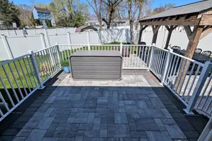 370 Marlboro Rd, Old Bridge Township, NJ 08857 - Photo 20