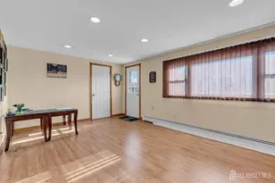 61 Cypress Dr, Colonia, NJ 07067 - Photo 8