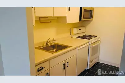 7000 Kennedy Boulevard E #49I, Guttenberg, NJ 07093 - Photo 4