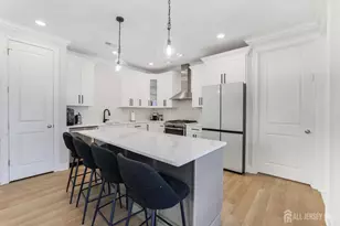 56 Philo Blvd, Edison, NJ 08837 - Photo 10