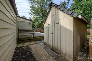 212 Echo Ave, Edison, NJ 08837 - Photo 42