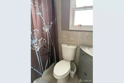 31 Edwin Street, Carteret, NJ 07008 - Photo 6